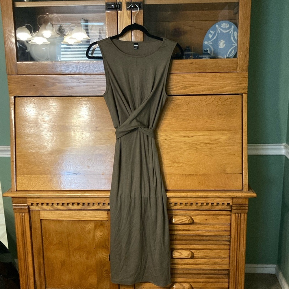 Seasty Olive Green Ribbed Twist Front Sleeveless Midi Dress Size Large